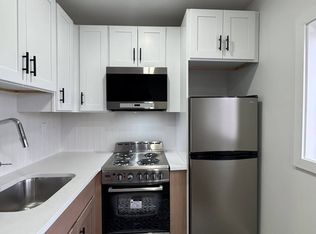 33 Providence St #4E, Newark, NJ 07105