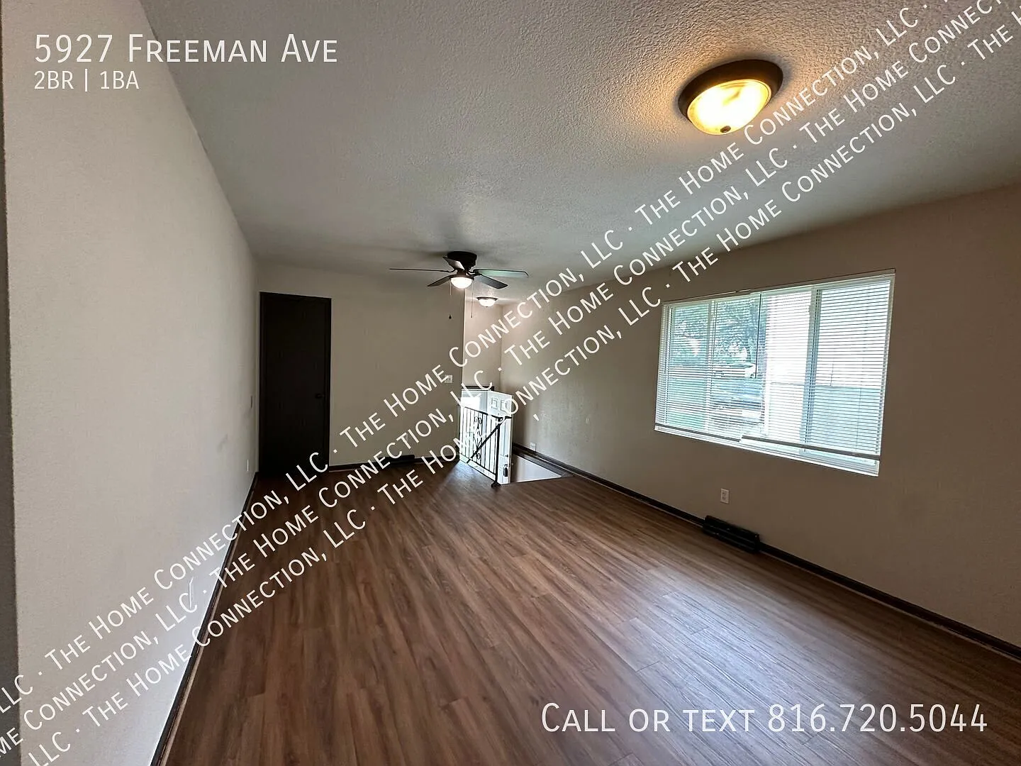 2 Bed / 1 Bath Townhouse with Attached garage & New Flooring! — Photo 3