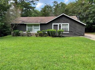 9137 Thomas Rd, Jonesboro, GA 30238