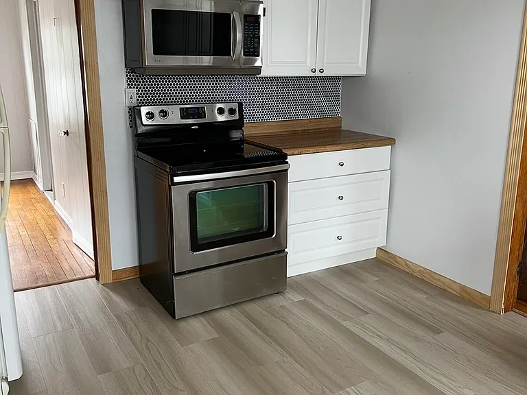 100 Church St #2 — Photo 15