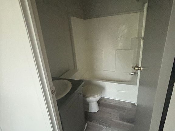 5th image of 4405 Old Jeanerette Rd Trailer 34