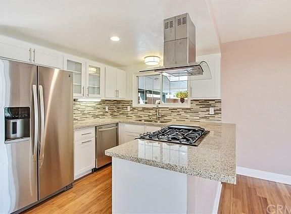5th image of 17319 Baber Ave