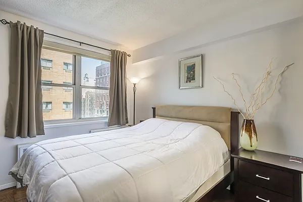 Rented by MNS | media 12