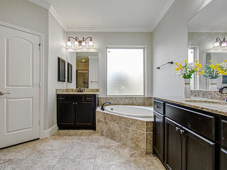 13433 Vintage Trail Ln — Photo 25