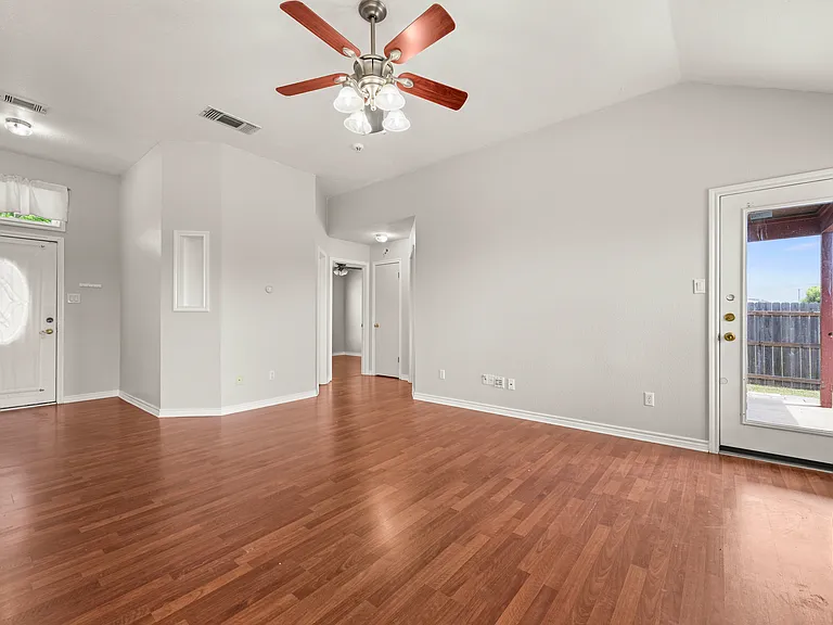 3106 O'W Curry Dr — Photo 14