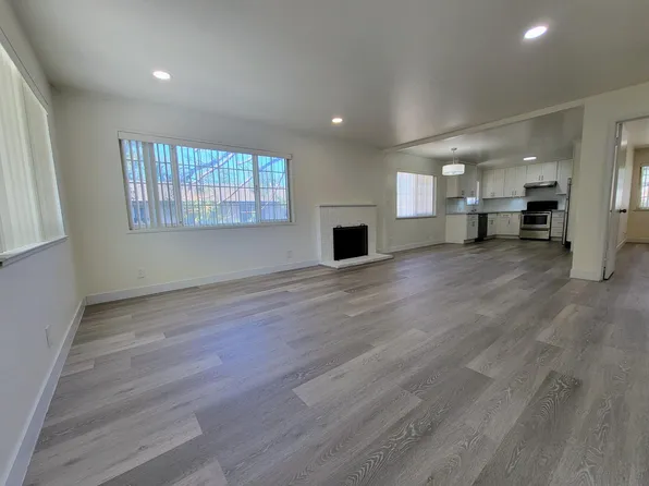 10183 Viceroy Ct APT 3, Cupertino, CA 95014