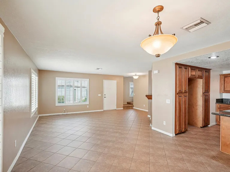 8385 Western Trail Pl #B — Photo 5