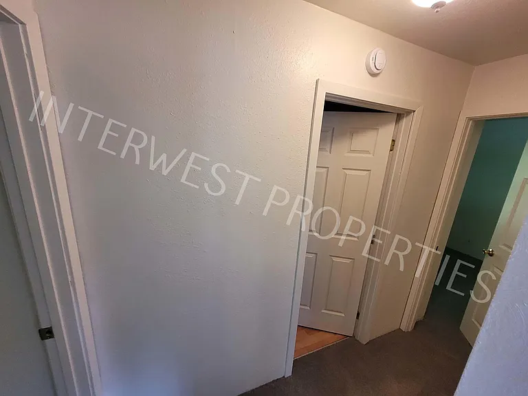 16045 Swan Ave — Photo 7