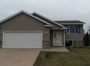 5358 King Arthur Dr NW, Rochester, MN 55901