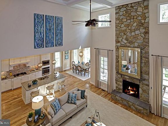 3rd image of 6822 Delaney Chase Way