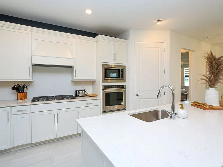 1937 Yellowfin Cir — Photo 42