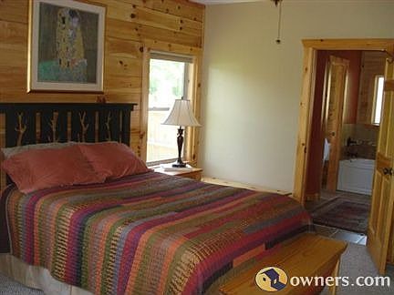 Master Bedroom on main Floor w/Deck Access