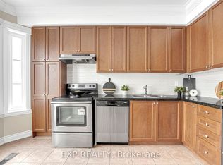 142 Hall St, Richmond Hill, ON
