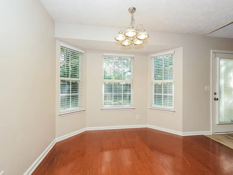 816 Pantera Dr — Photo 6
