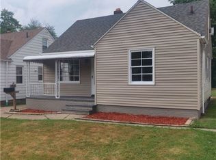12819 Grannis Rd, Garfield Heights, OH 44125