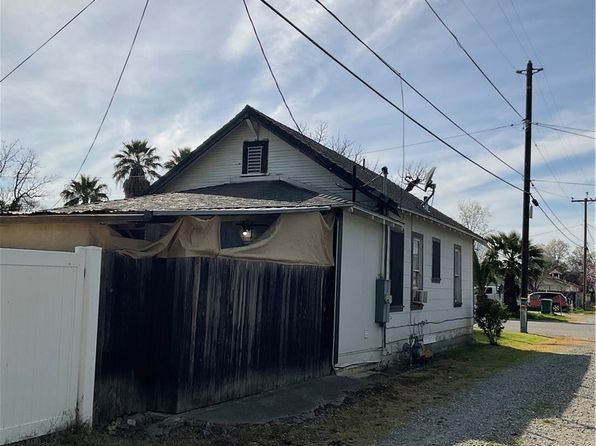 1011 East St, Corning, CA 96021