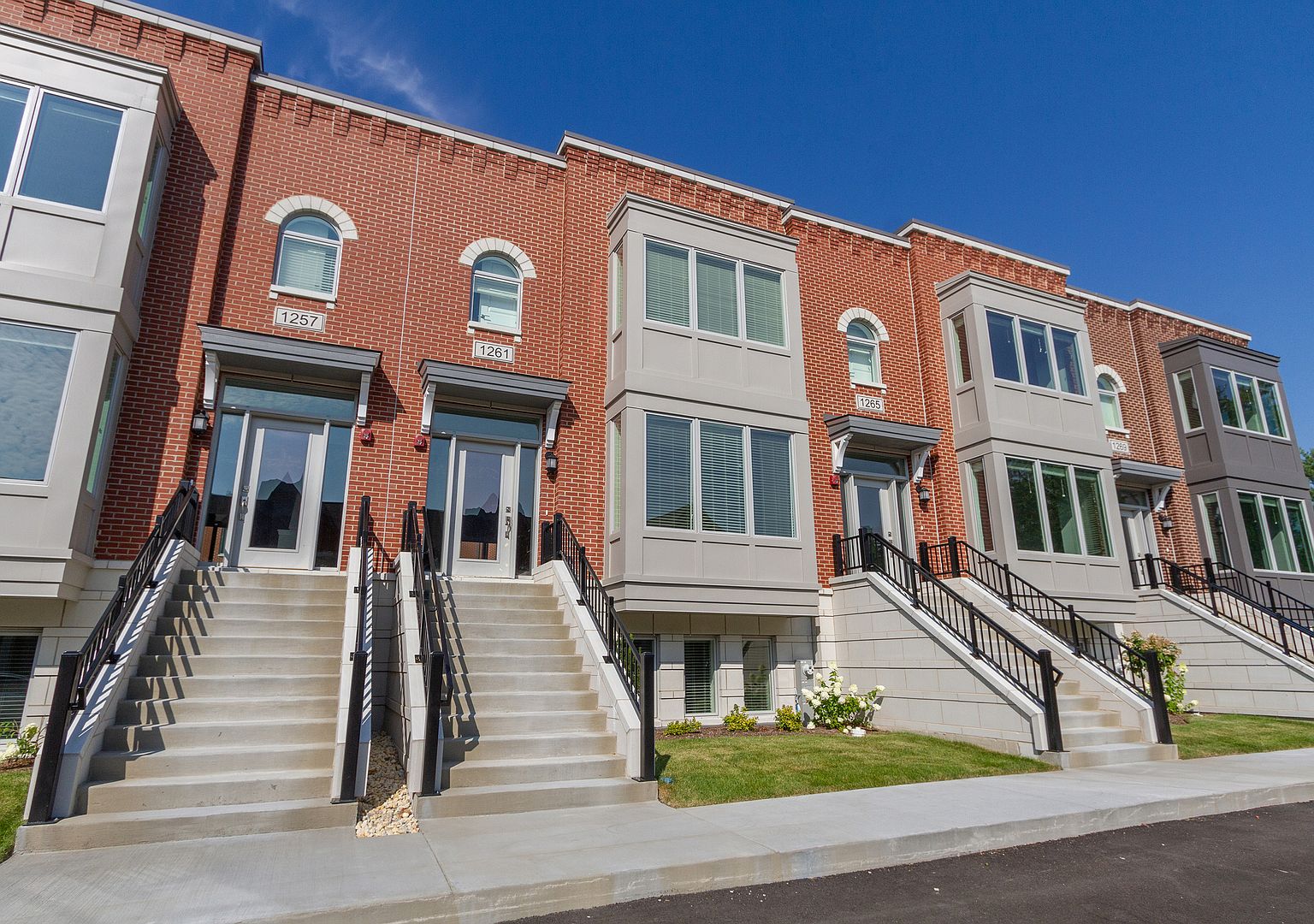 1261 Gateway Ct, Northbrook, IL 60062 Zillow