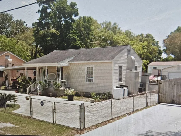 39 Sandalwood St, Pensacola, FL 32505