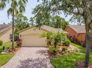 512 Millifiora Ln, Poinciana, FL 34759