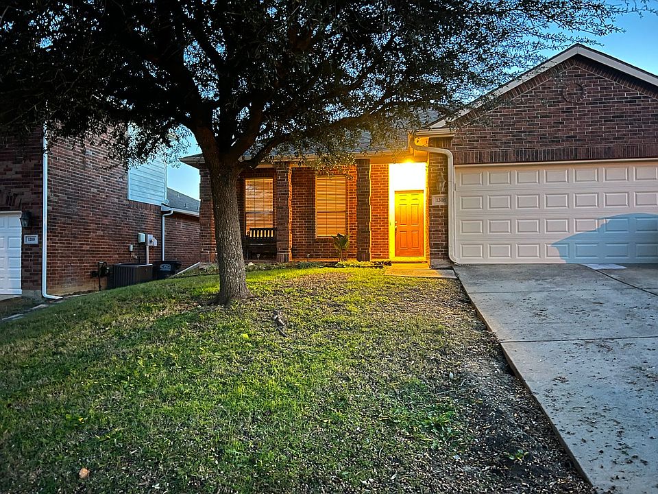 1st image of 1308 Clear Creek Dr