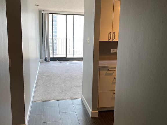 2nd image of 3660 N Lake Shore Dr APT 1707