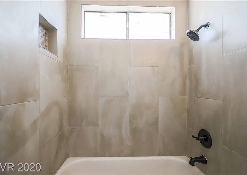 1st image of 3940 Placita Ave