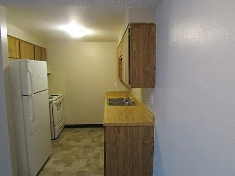 82 E Hayden Ave — Photo 8