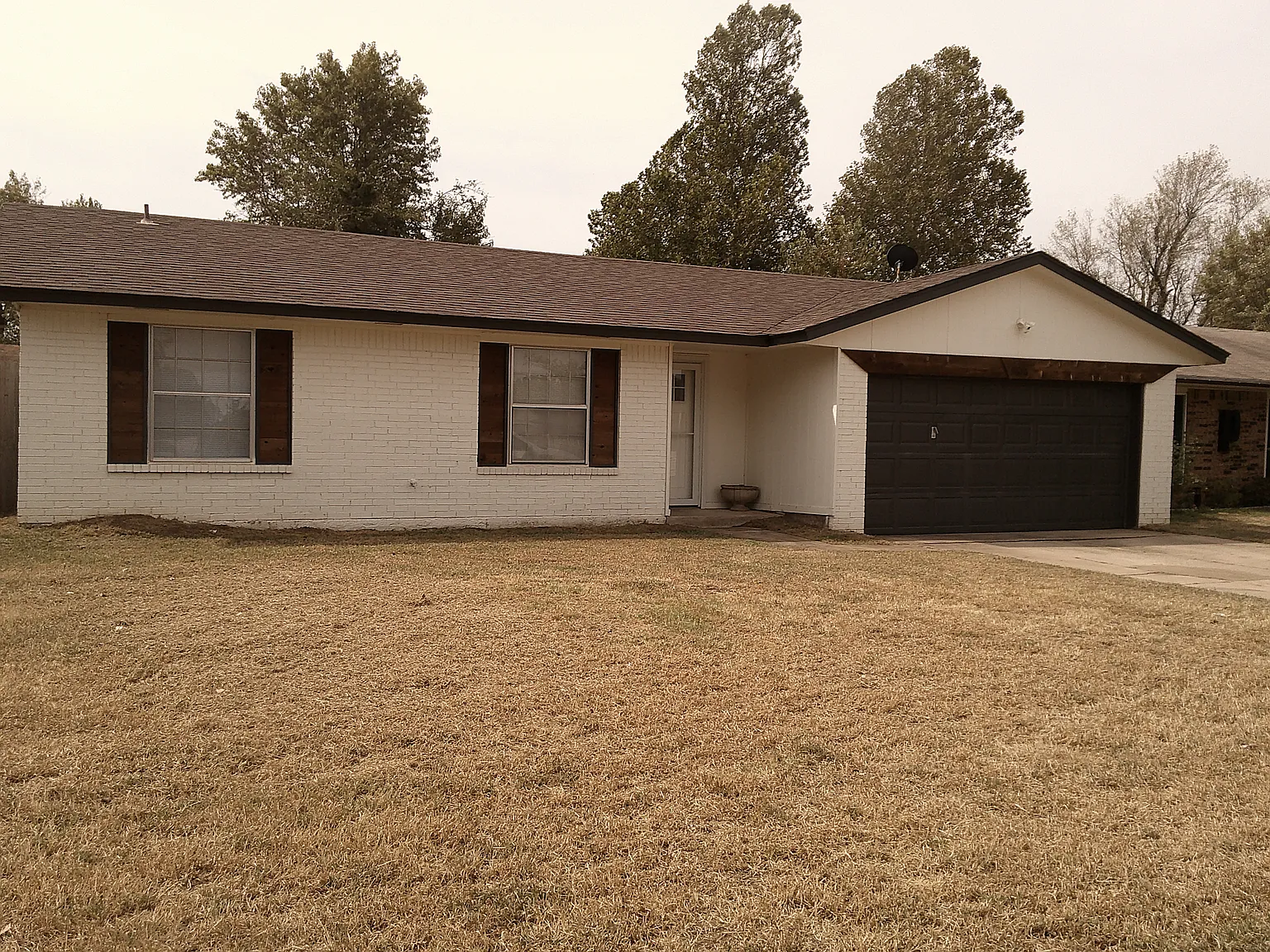 3 bed, 1032 sqft, $1,250 — Photo 1