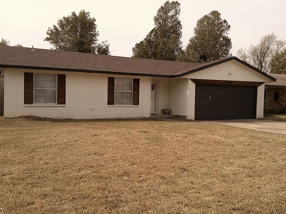1st image of 9616 NE 3rd Pl