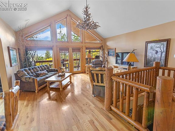 4th image of 610 Cochetopa Rd