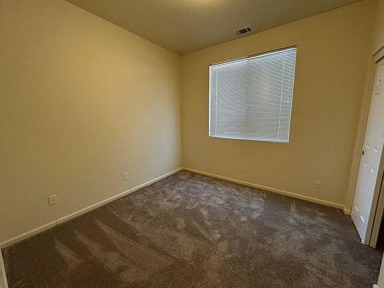 7025 Sandy Souza Way — Photo 17