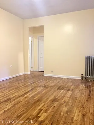 Rented by Living New York | media 11