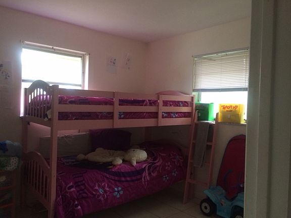 5th image of 301 W. Ocean Ave #26