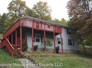 2202 Gore Dr, Haymarket, VA 20169