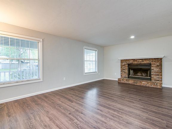 5th image of 3707 NW 66th Pl