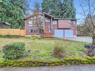18200 SW Monte Verdi Blvd, Beaverton, OR 97007