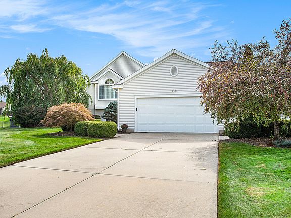 4th image of 3556 Lenters Dr