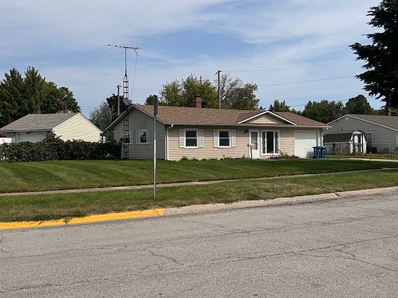2nd image of 765 Crestwood Dr