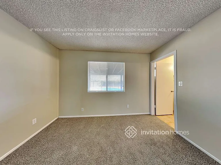 2343 W Portobello Ave — Photo 8