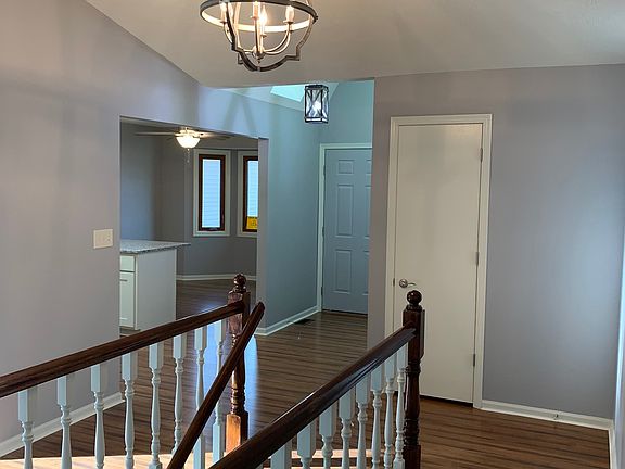 5th image of 6435 Westminster Ct