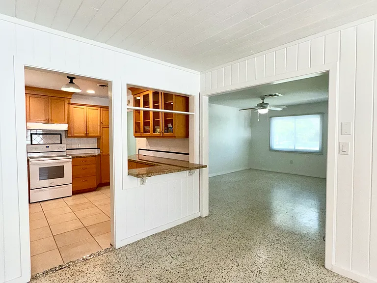 Bright and spacious.