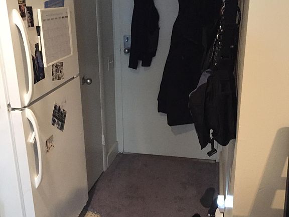 3rd image of 1327 Spruce St APT 9A