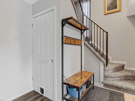 3rd image of 7109 W 99a St