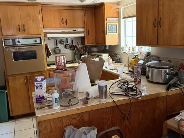 2701 Flower St, Lake Isabella, CA 93240