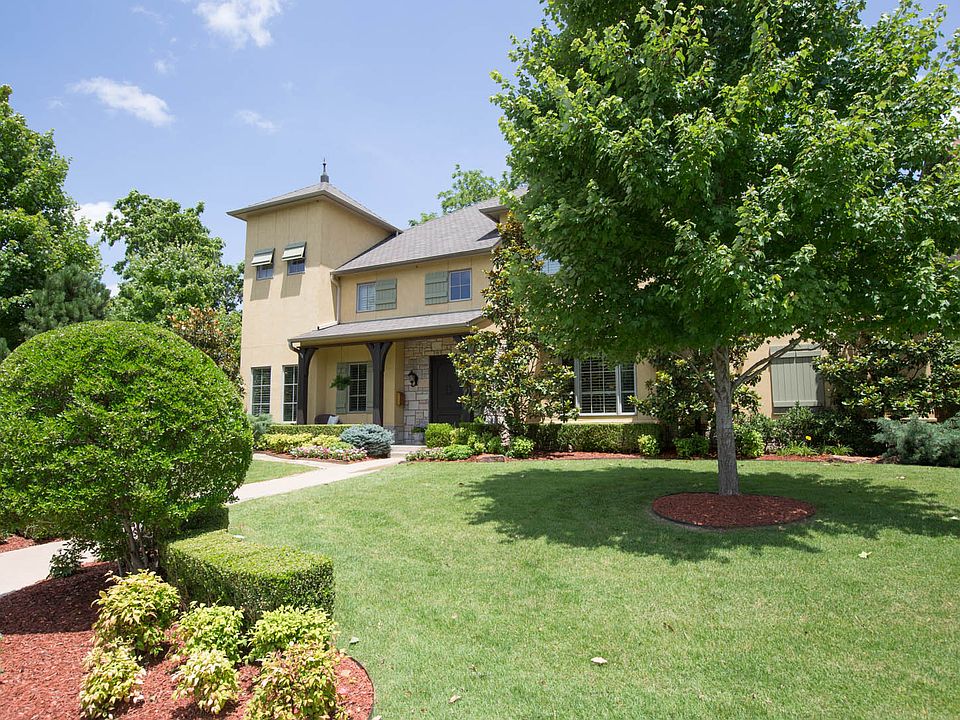 Rare jewel in the heart of Midtown! Custom one owner seamlessly integrates traditional Midtown style with upscale amenities of modern lifestyle! Highlights include: Safe Rm Shelter, Central Vac, 2 updated Hot Water & Down AC, 3 HVAC units,.