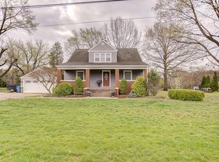 7354 Pin Oak Rd, Edwardsville, IL 62025