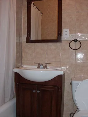 Rented by Washington Realty Corp. | media 3