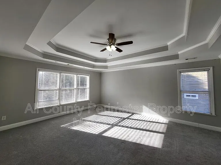 1328 Whisperwood Ln — Photo 18