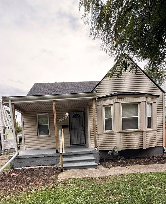 1st image of 16068 Coram St