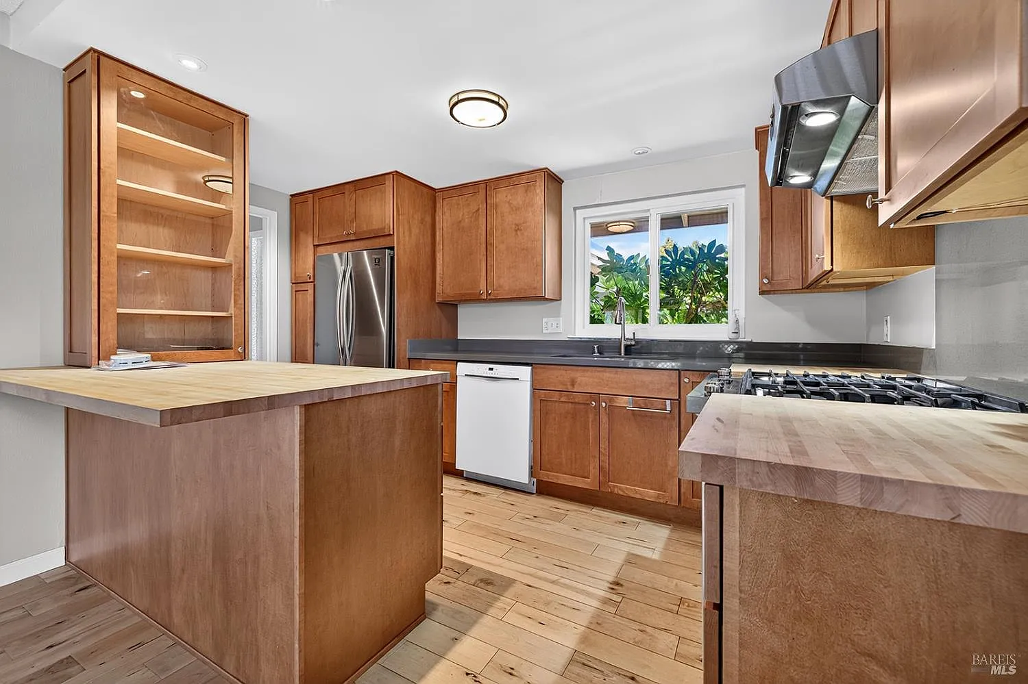 402 Meadowgreen Drive - Photo 10